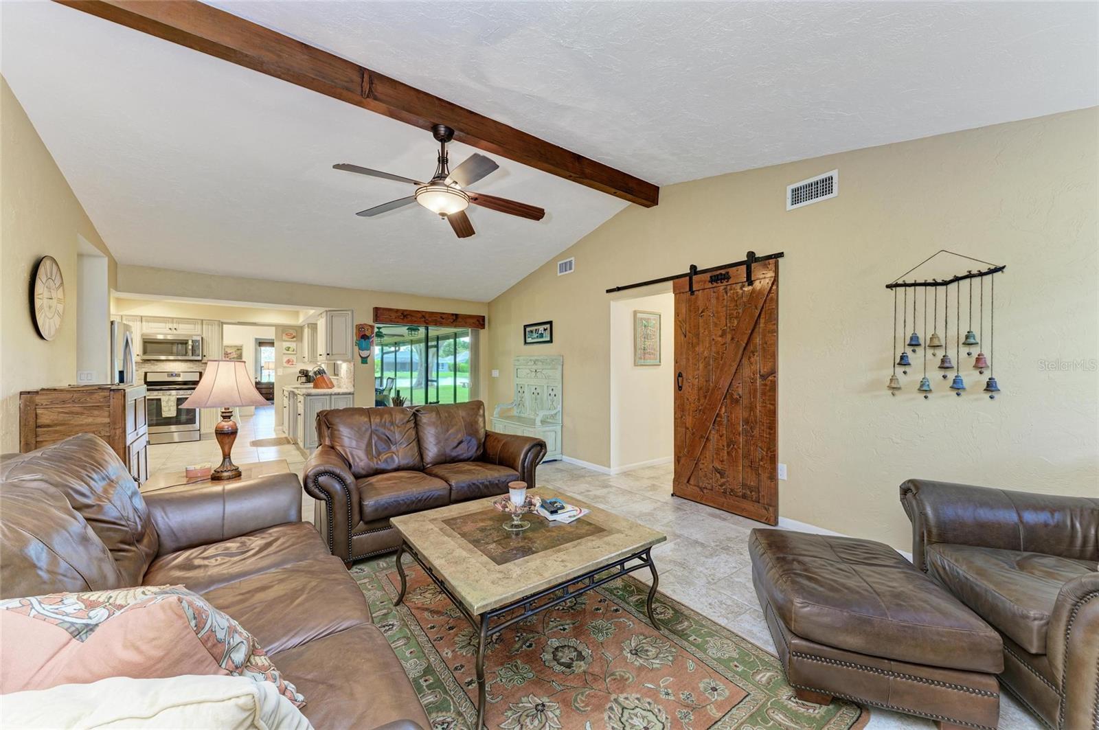 A4661878 Property Photo