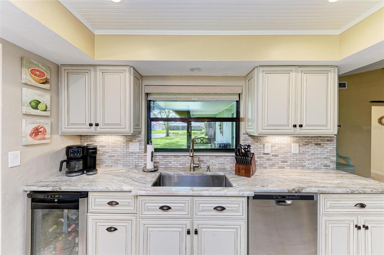 A4661878 Property Photo