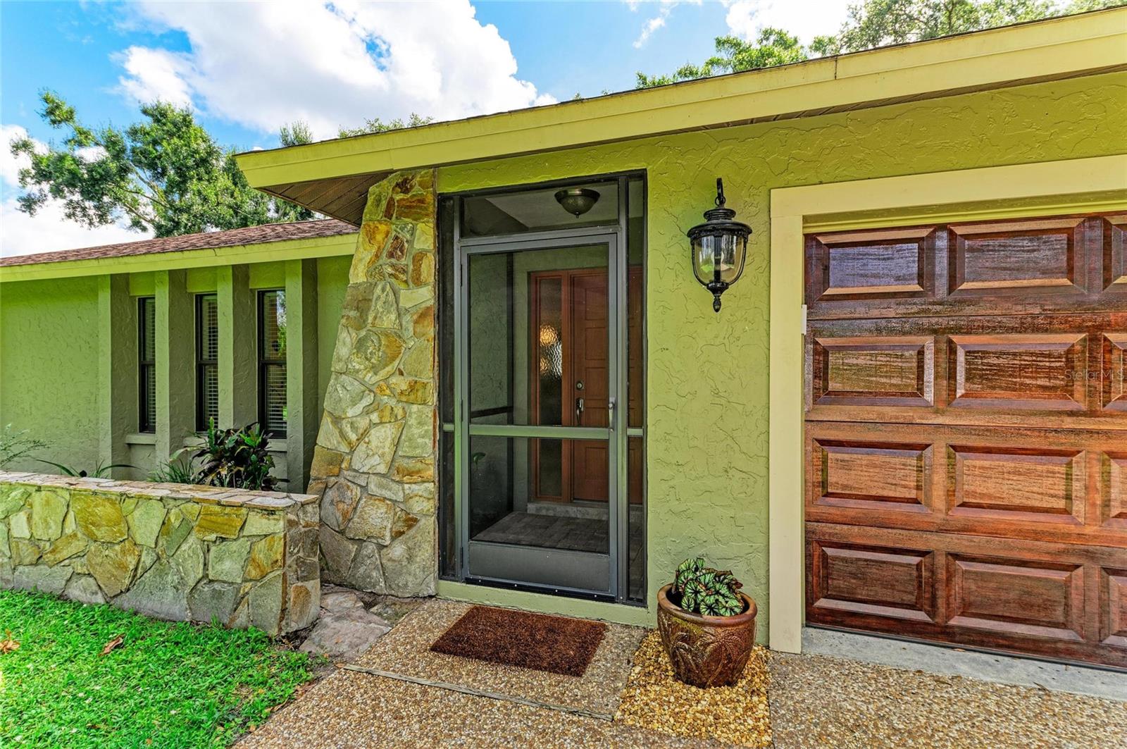 A4661878 Property Photo