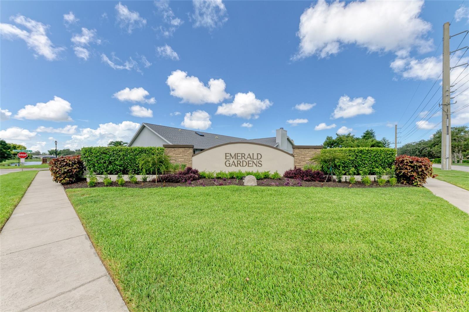 A4661889 Property Photo