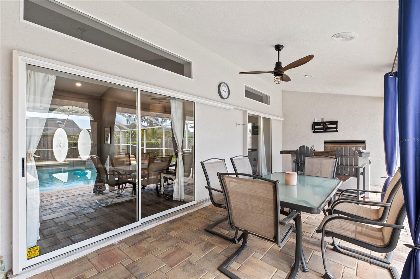 A4661889 Property Photo