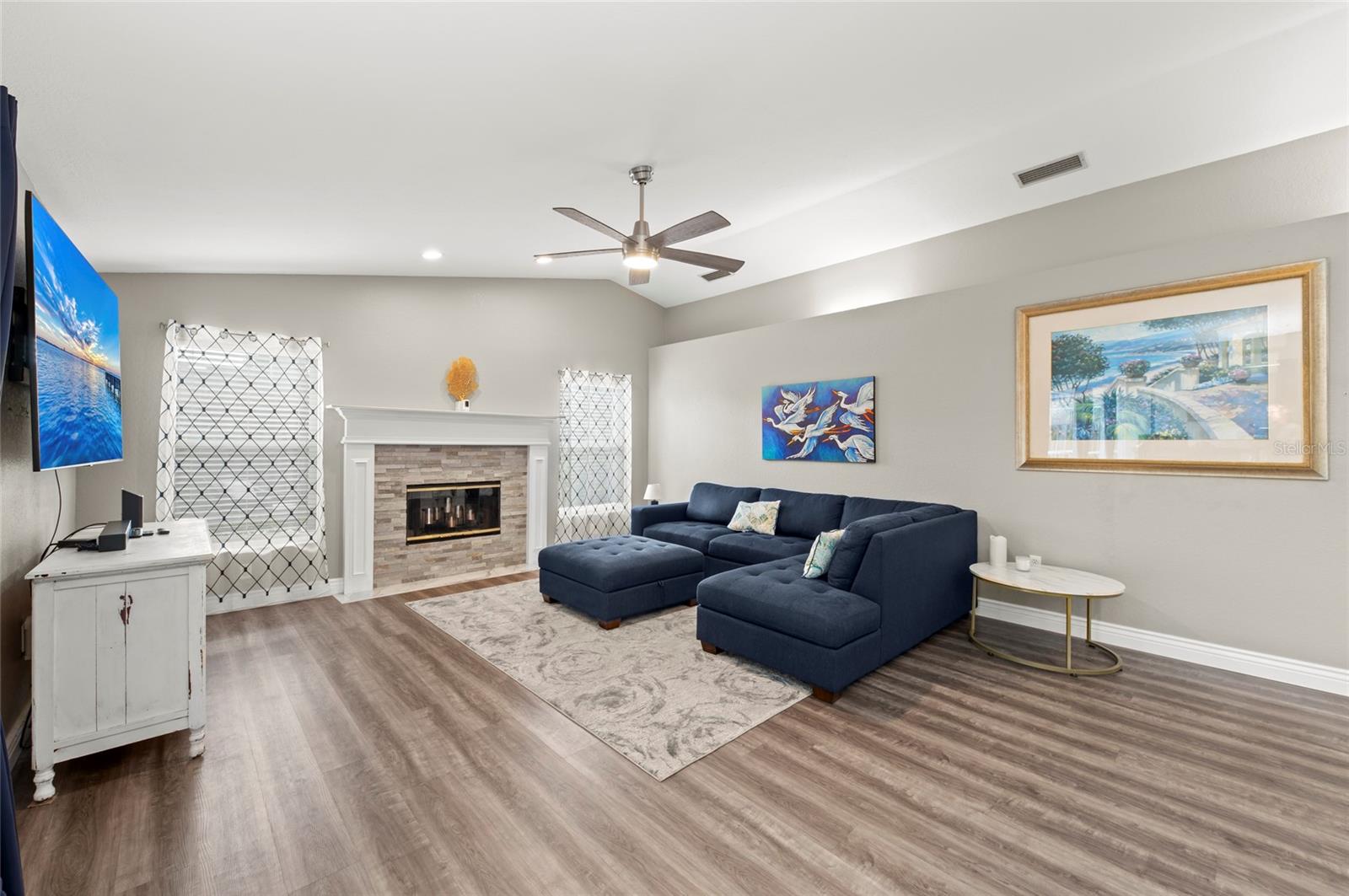 A4661889 Property Photo