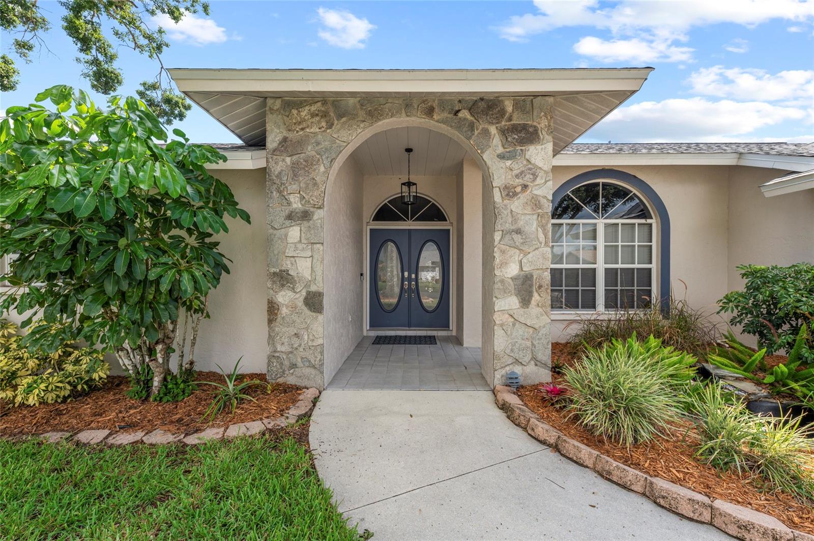 A4661889 Property Photo