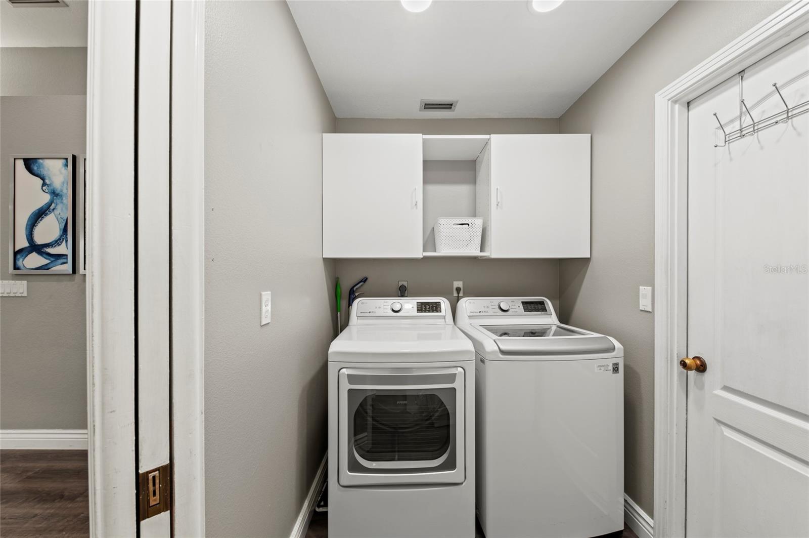 A4661889 Property Photo