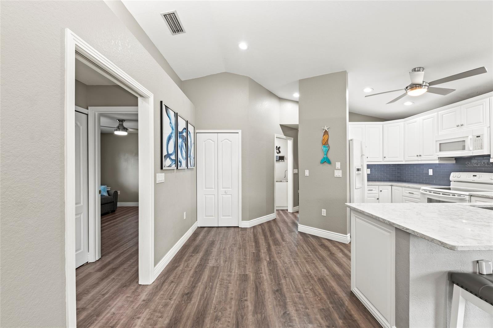 A4661889 Property Photo