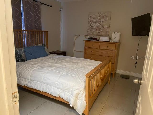 O6335393 Property Photo