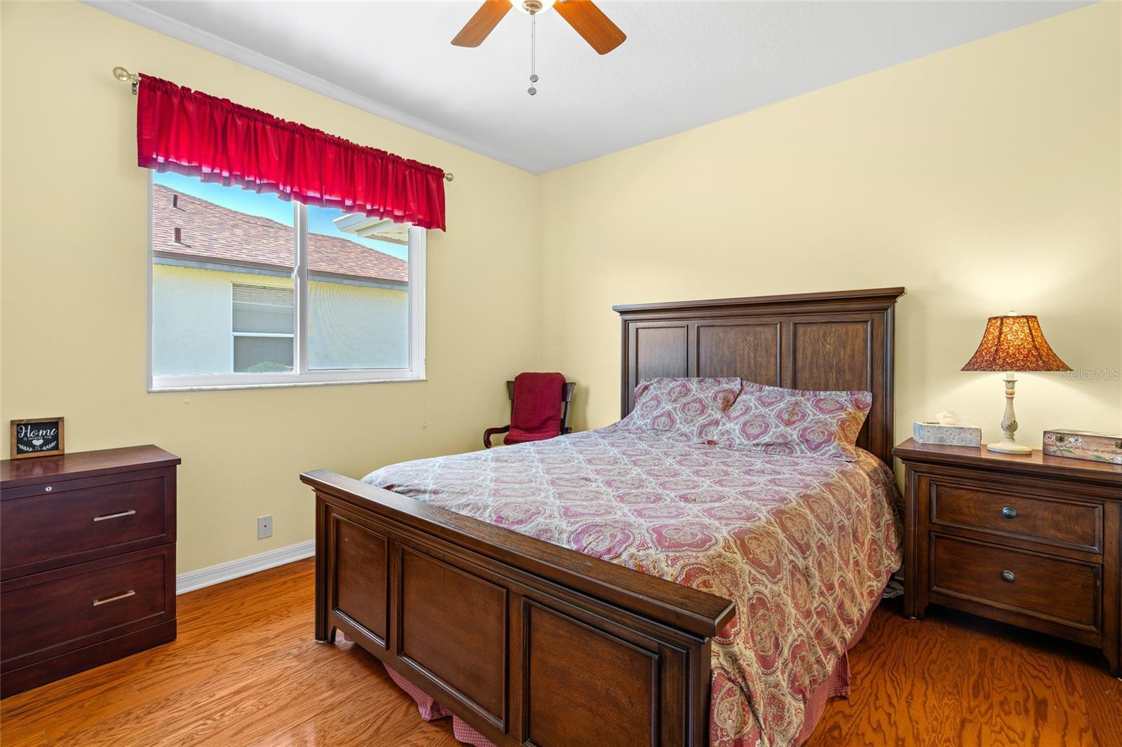 A4661906 Property Photo