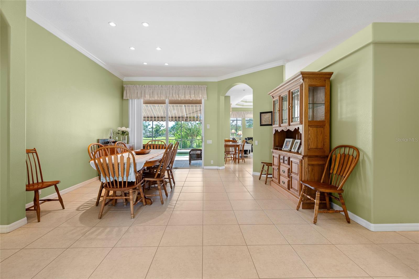 A4661906 Property Photo