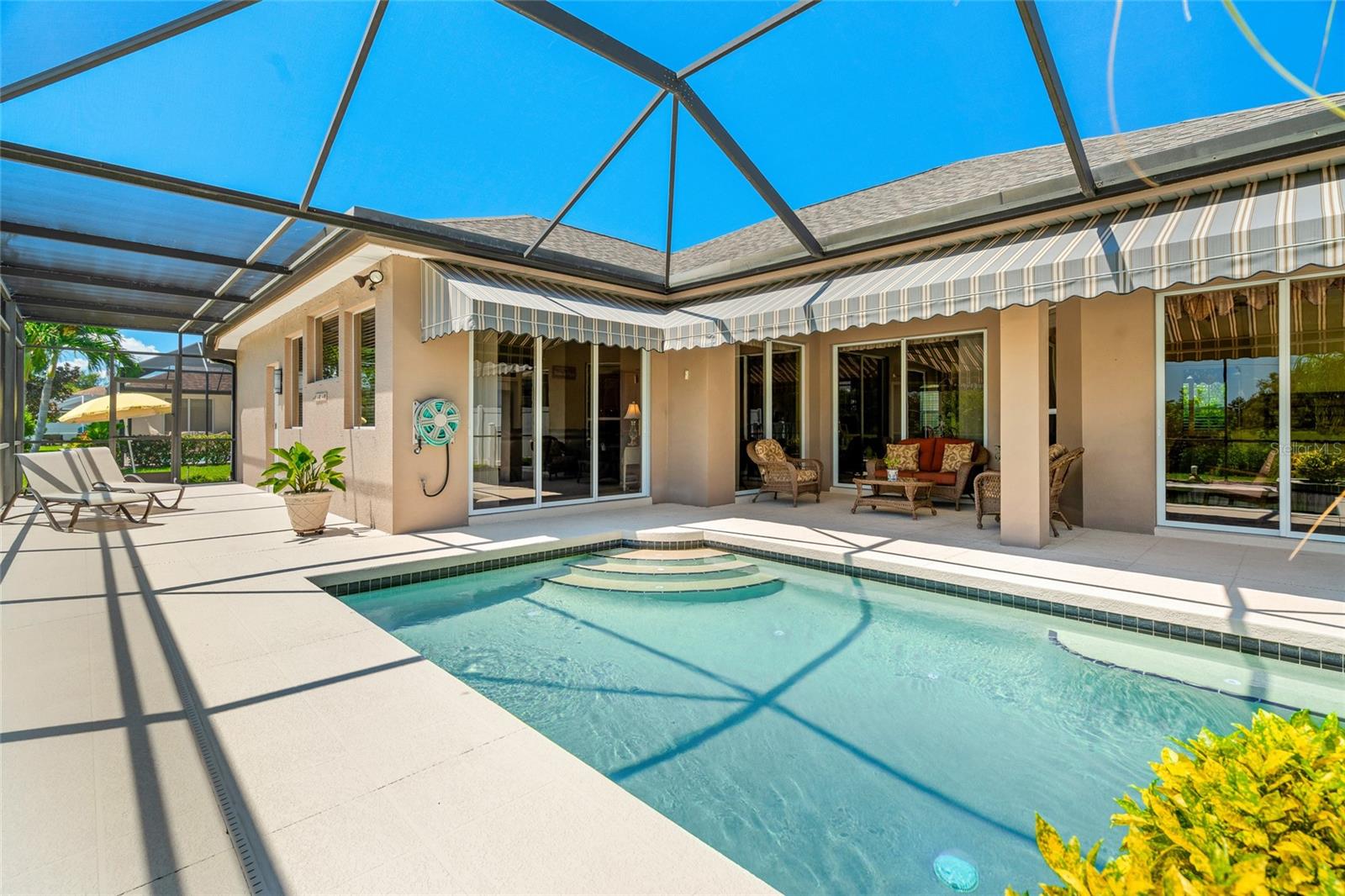 A4661906 Property Photo