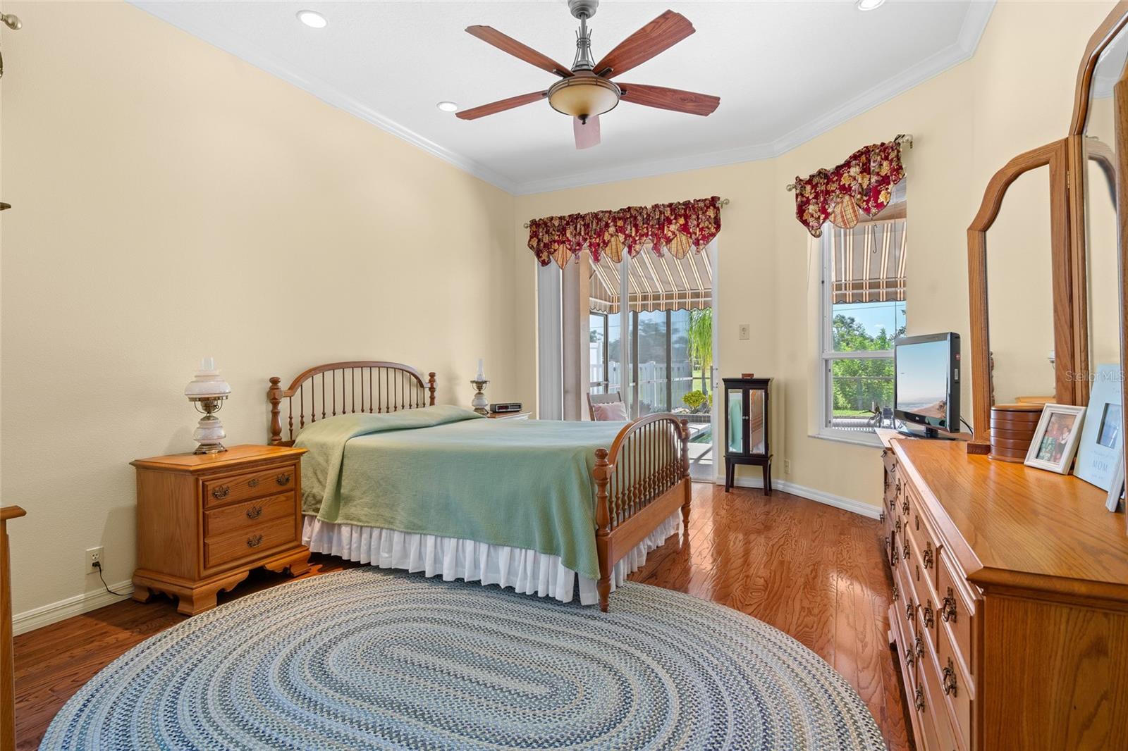 A4661906 Property Photo