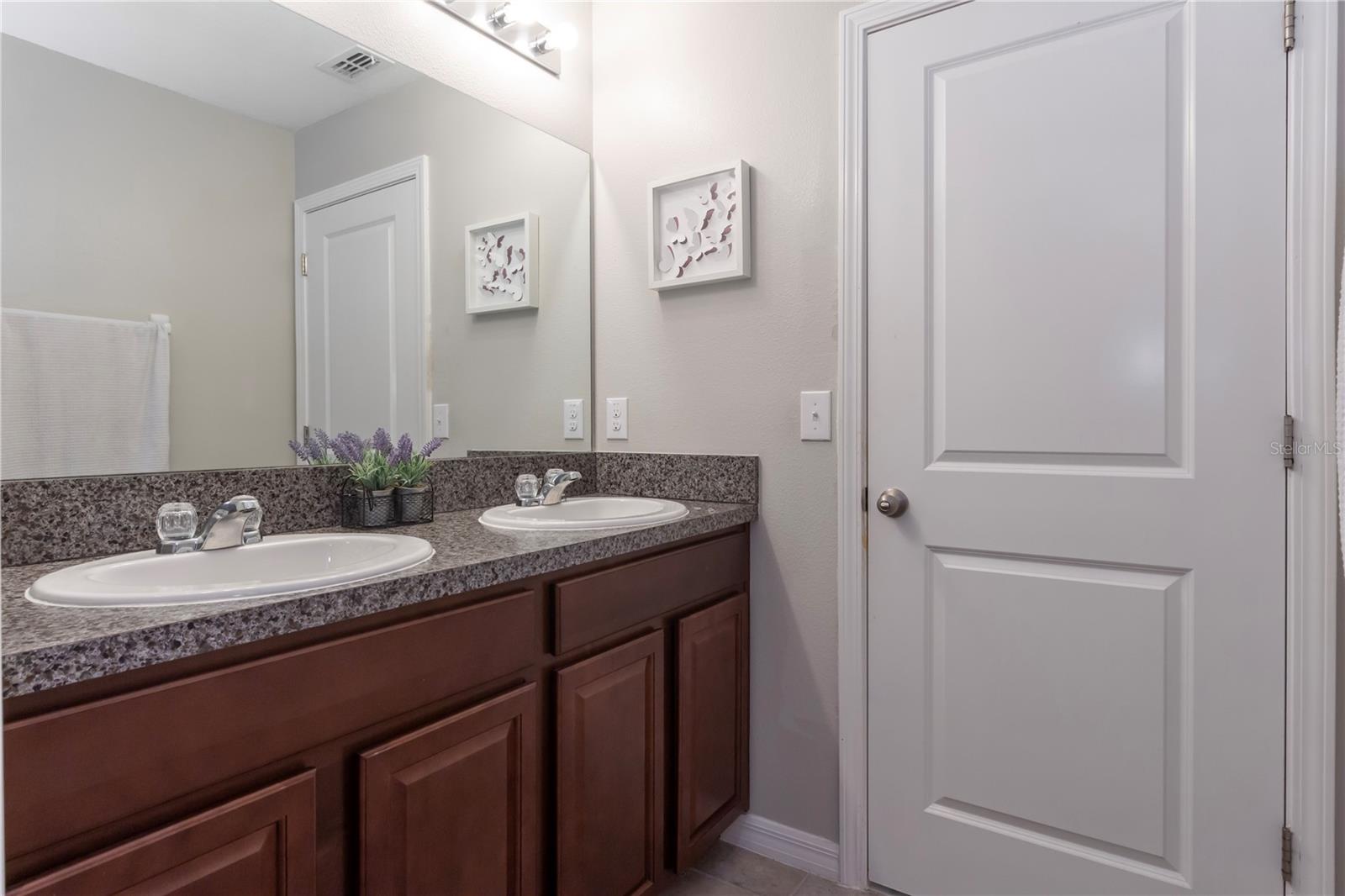 10235 CARLOWAY HILLS DR, WIMAUMA, FL, 33598