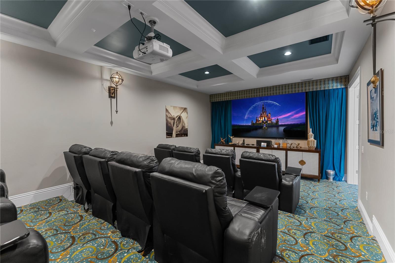 O6335478 Property Photo