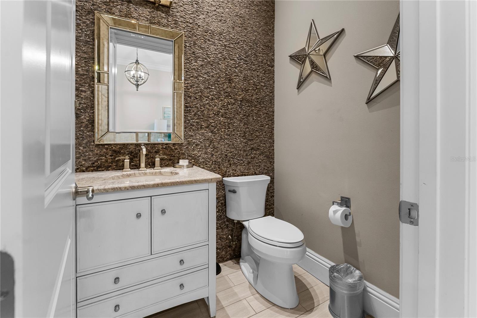 O6335478 Property Photo