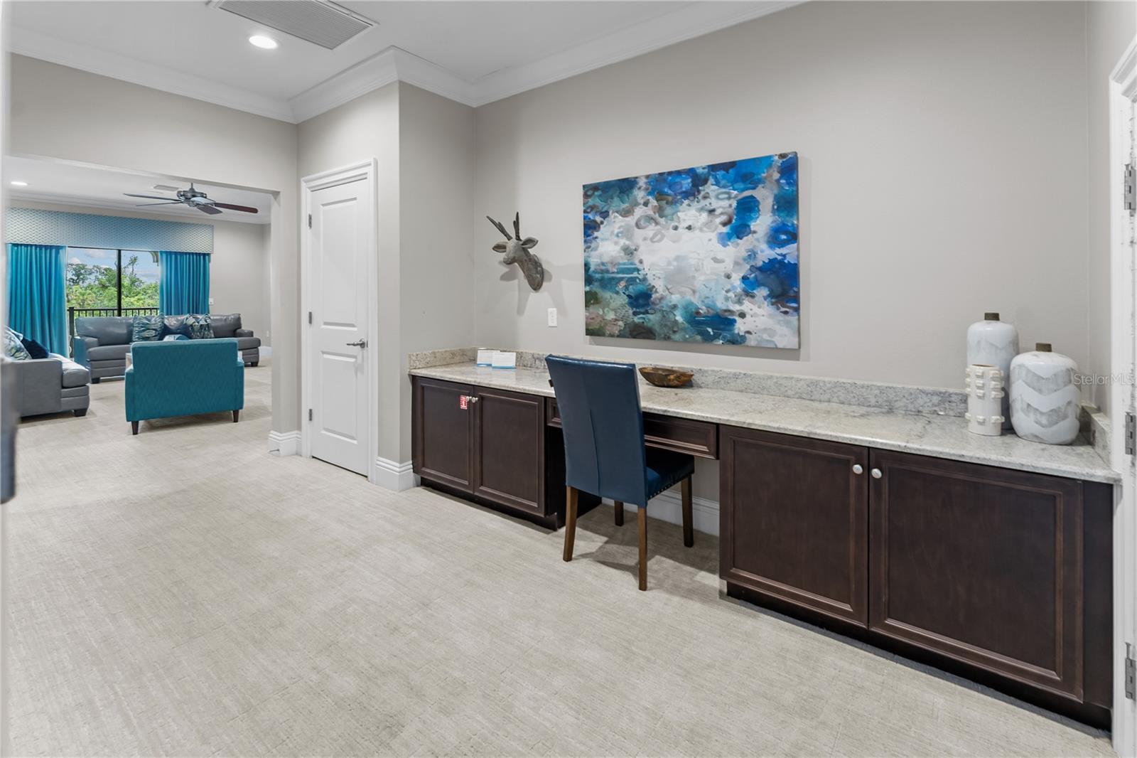 O6335478 Property Photo