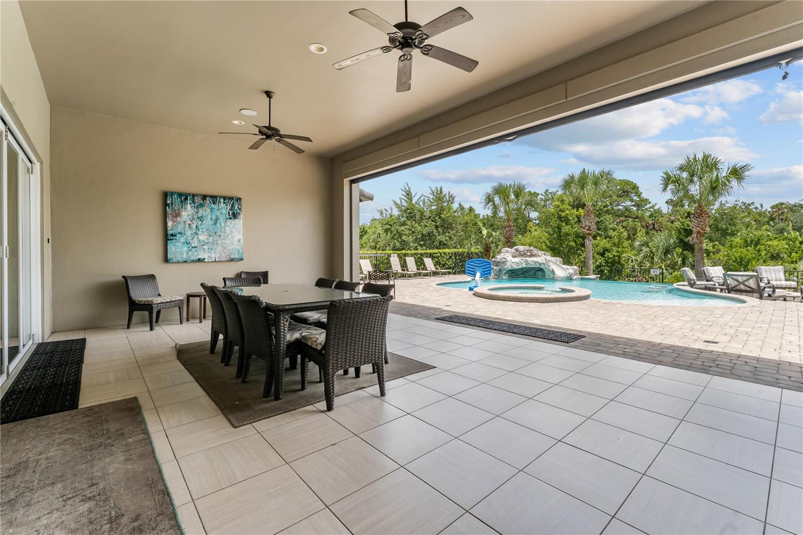 O6335478 Property Photo