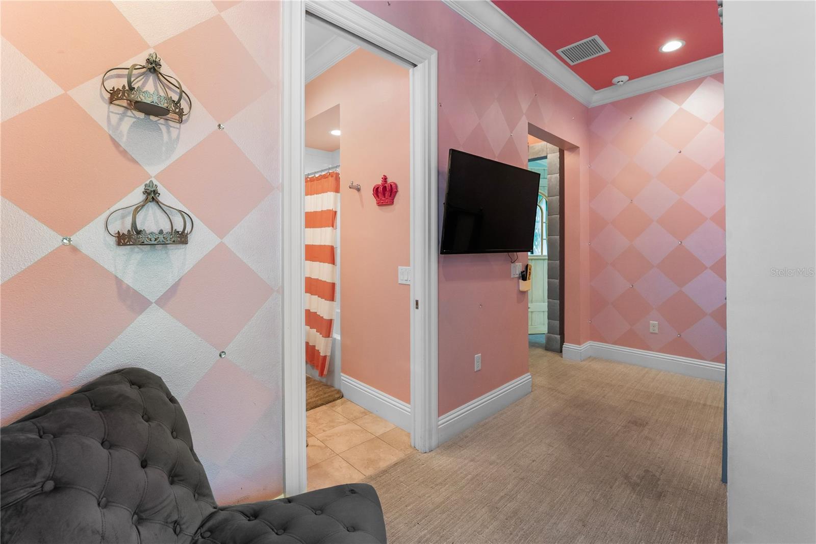 O6335478 Property Photo