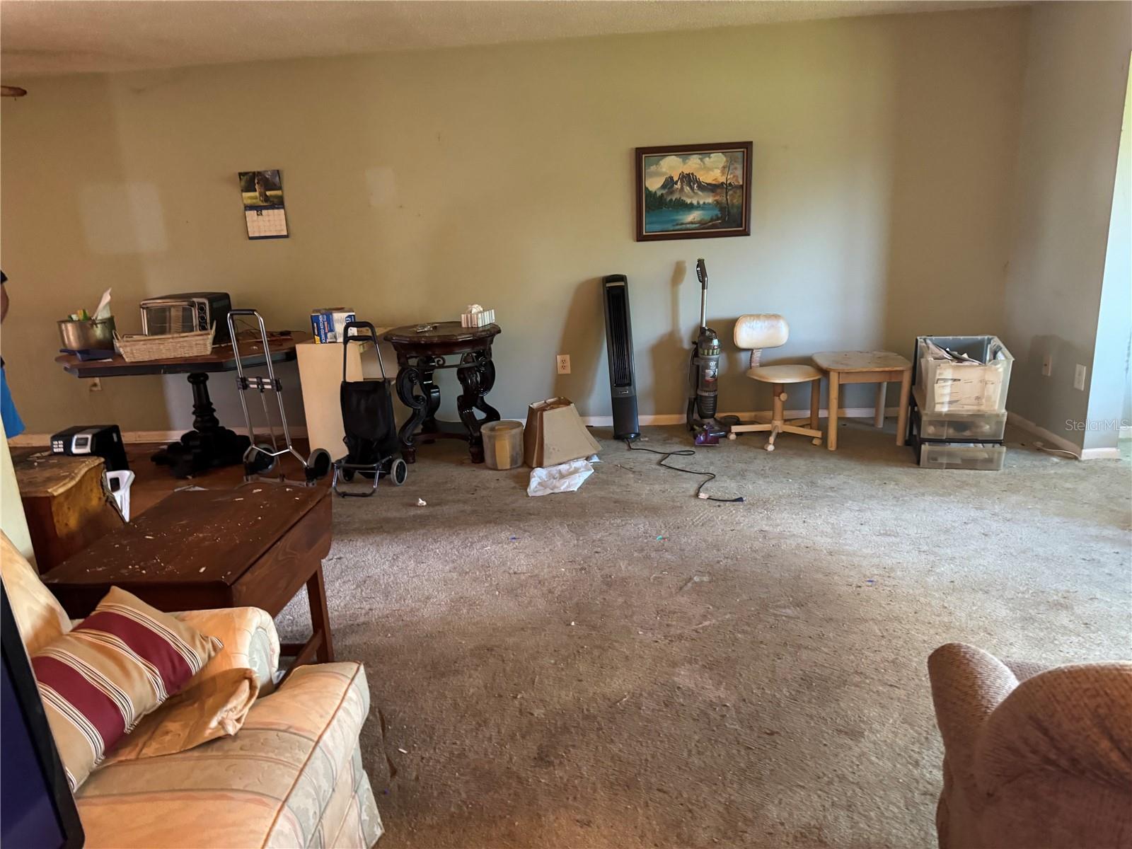 TB8417057 Property Photo