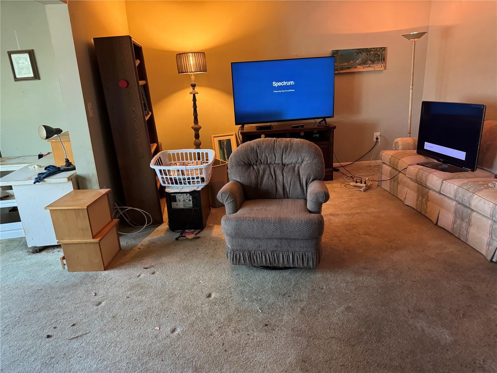 TB8417057 Property Photo