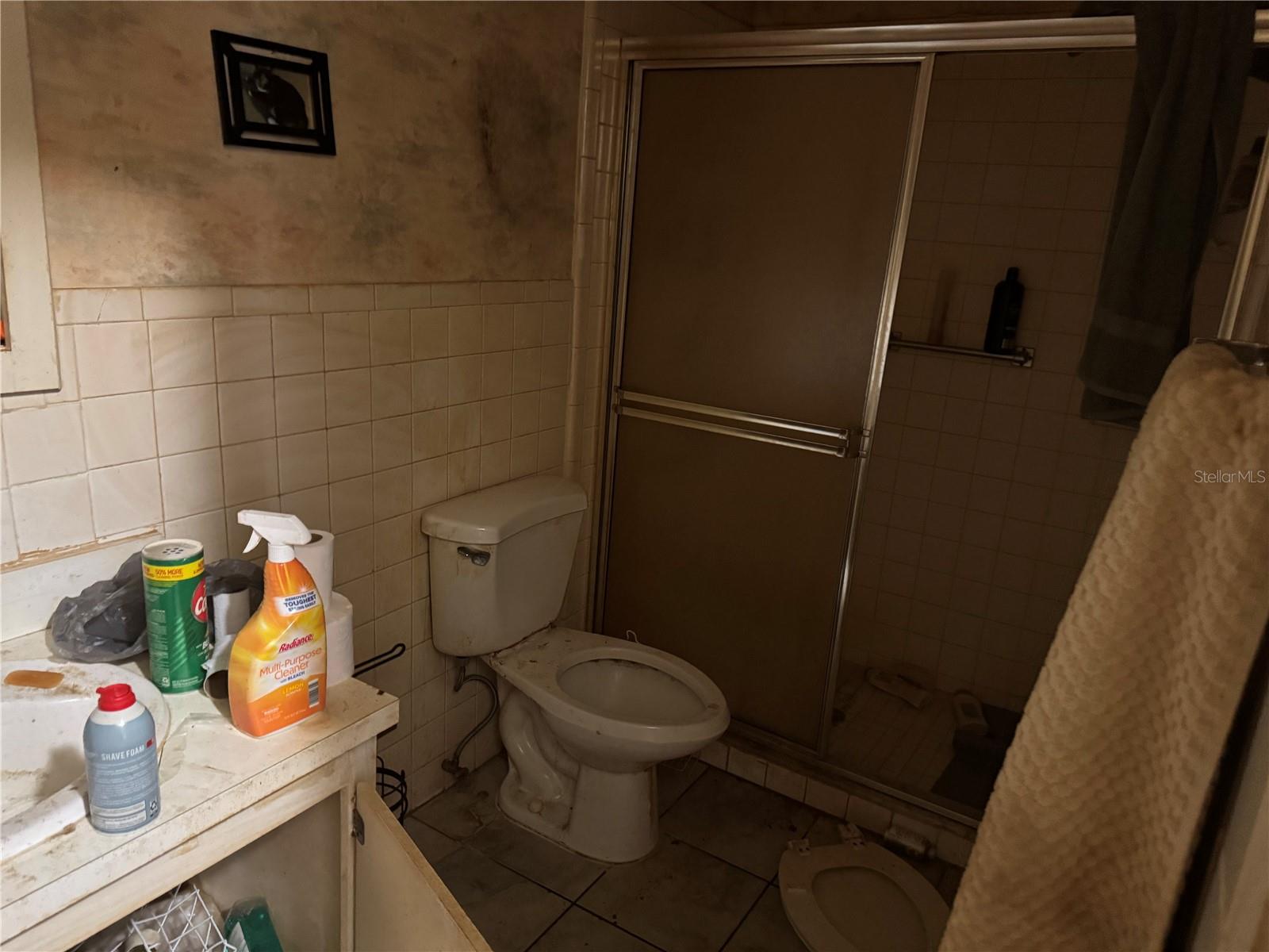 TB8417057 Property Photo