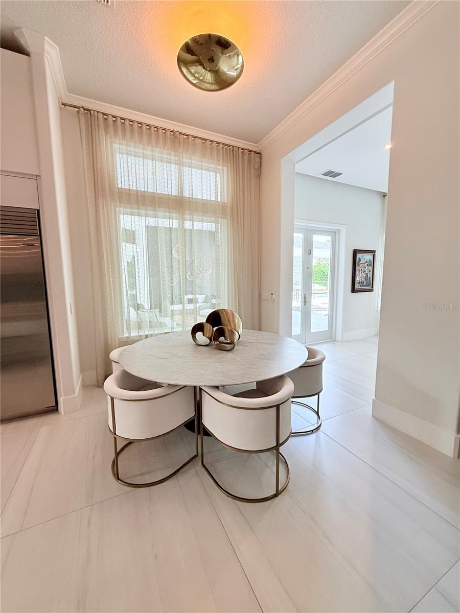 O6335502 Property Photo