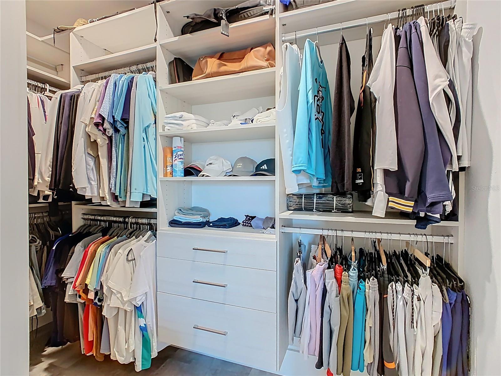 O6335502 Property Photo