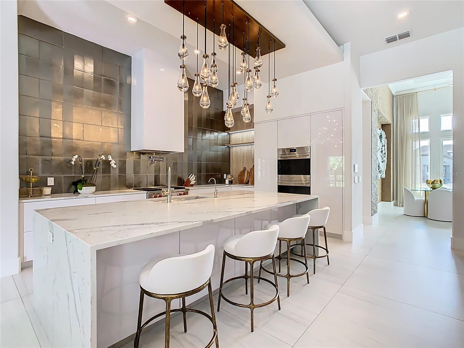 O6335502 Property Photo