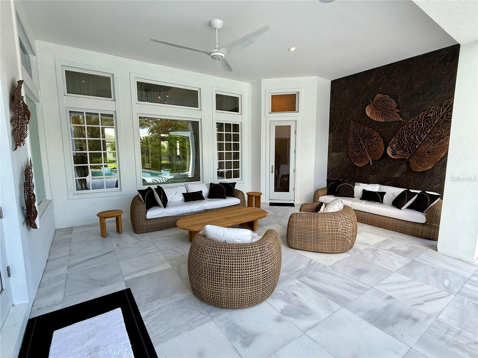 O6335502 Property Photo