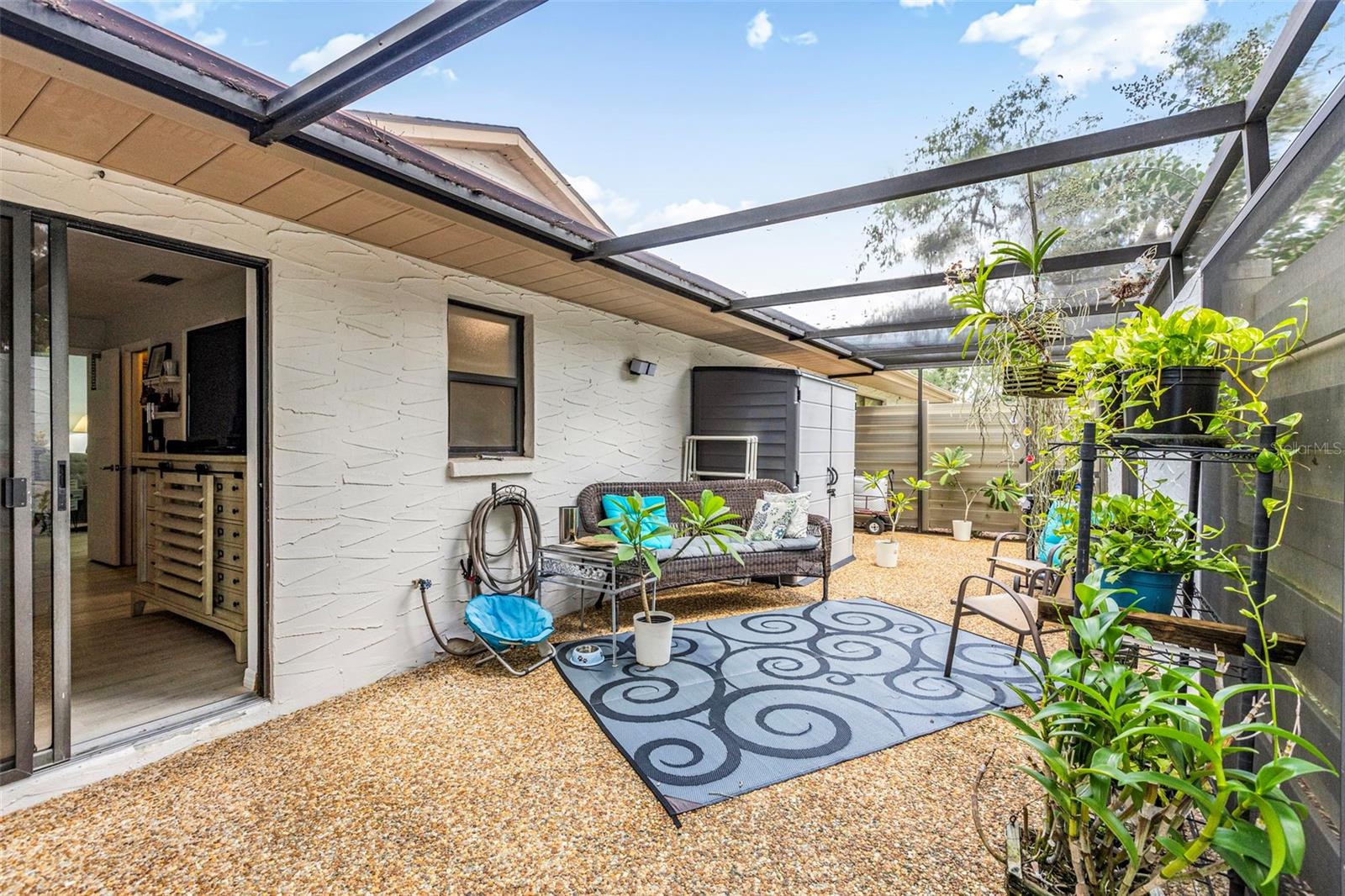 A4661943 Property Photo