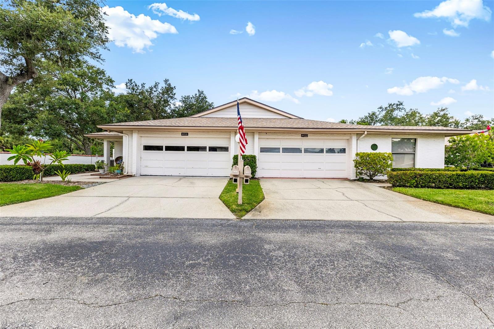 A4661943 Property Photo