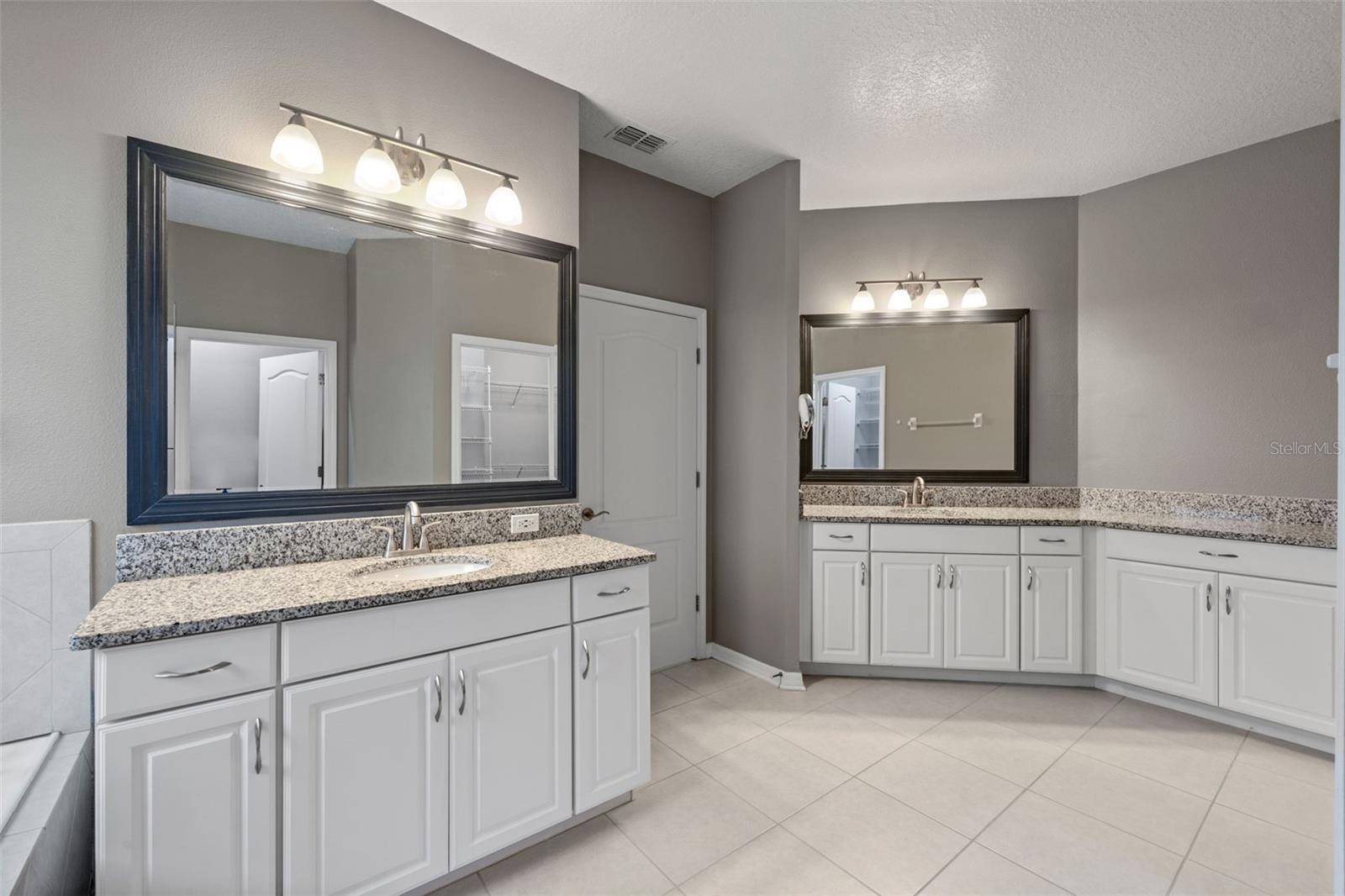 2530 DOMENICO PAUL WAY, ORLANDO, FL, 32810