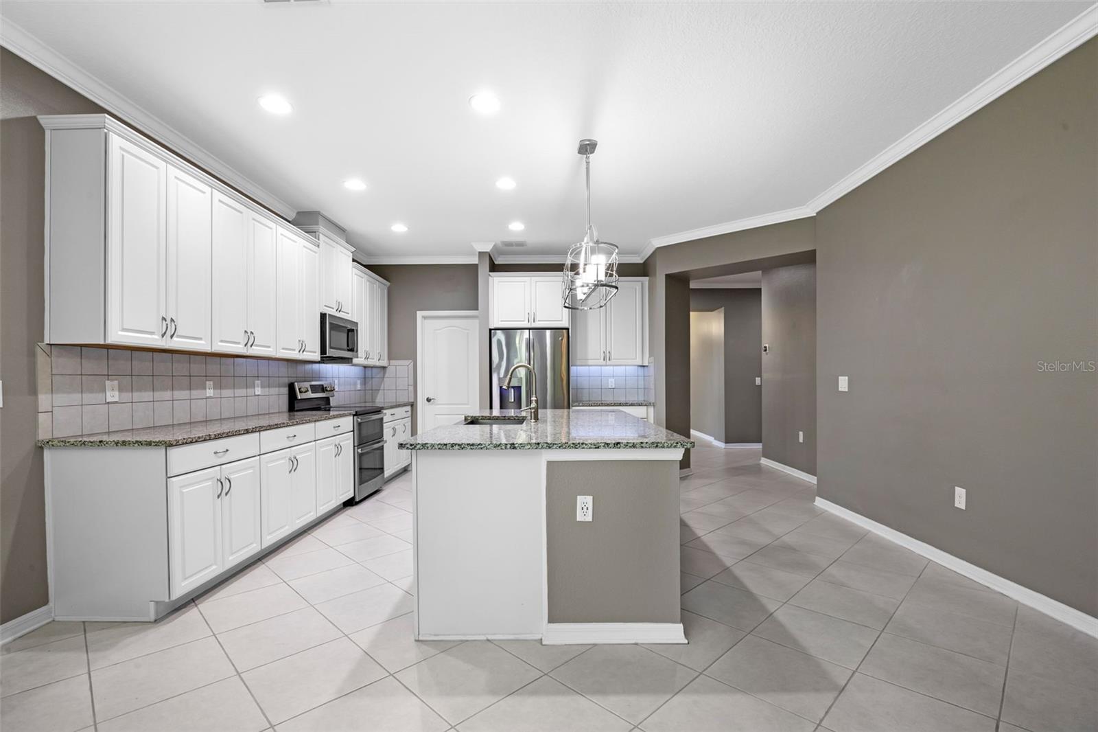 2530 DOMENICO PAUL WAY, ORLANDO, FL, 32810