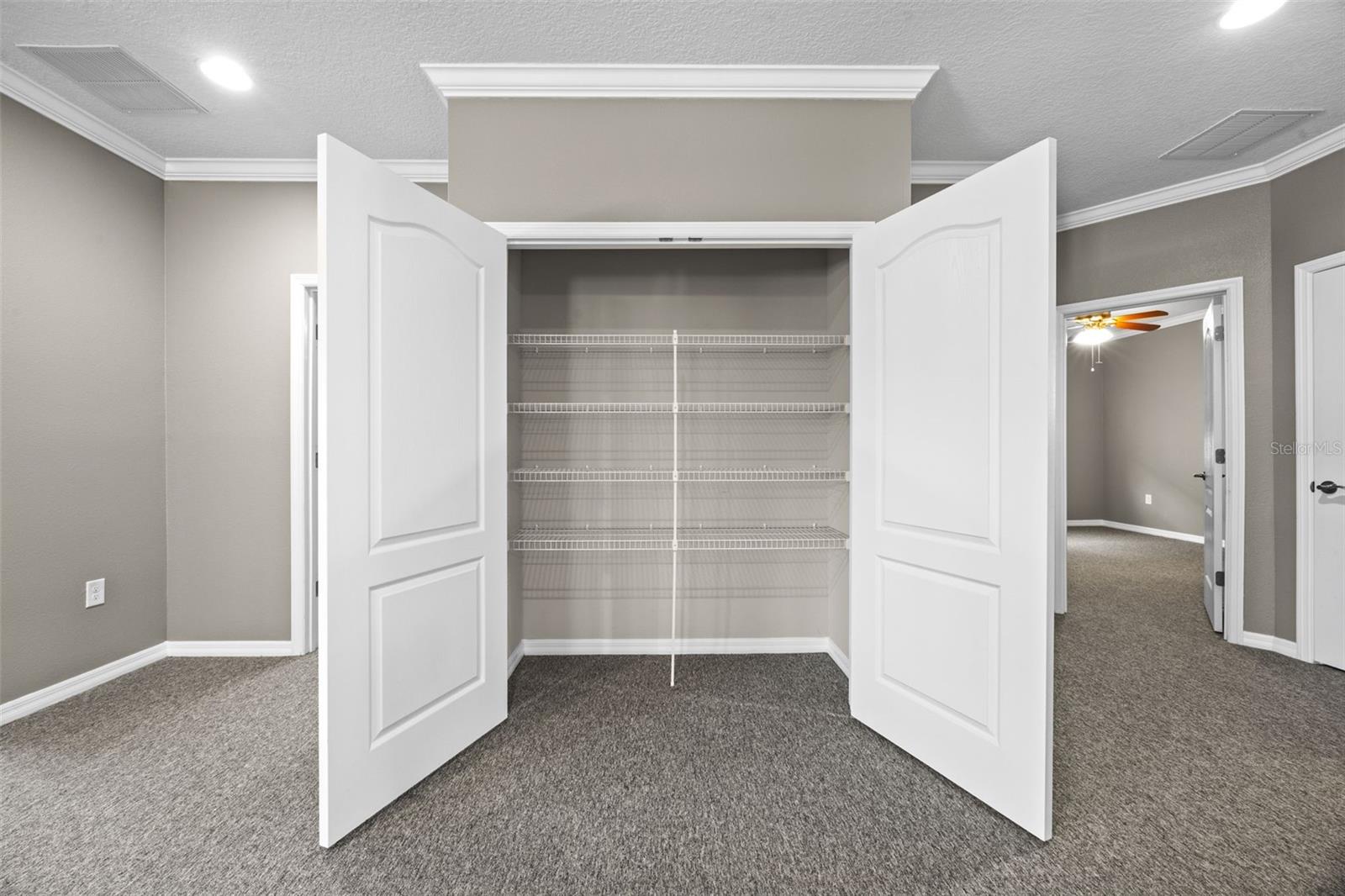 2530 DOMENICO PAUL WAY, ORLANDO, FL, 32810