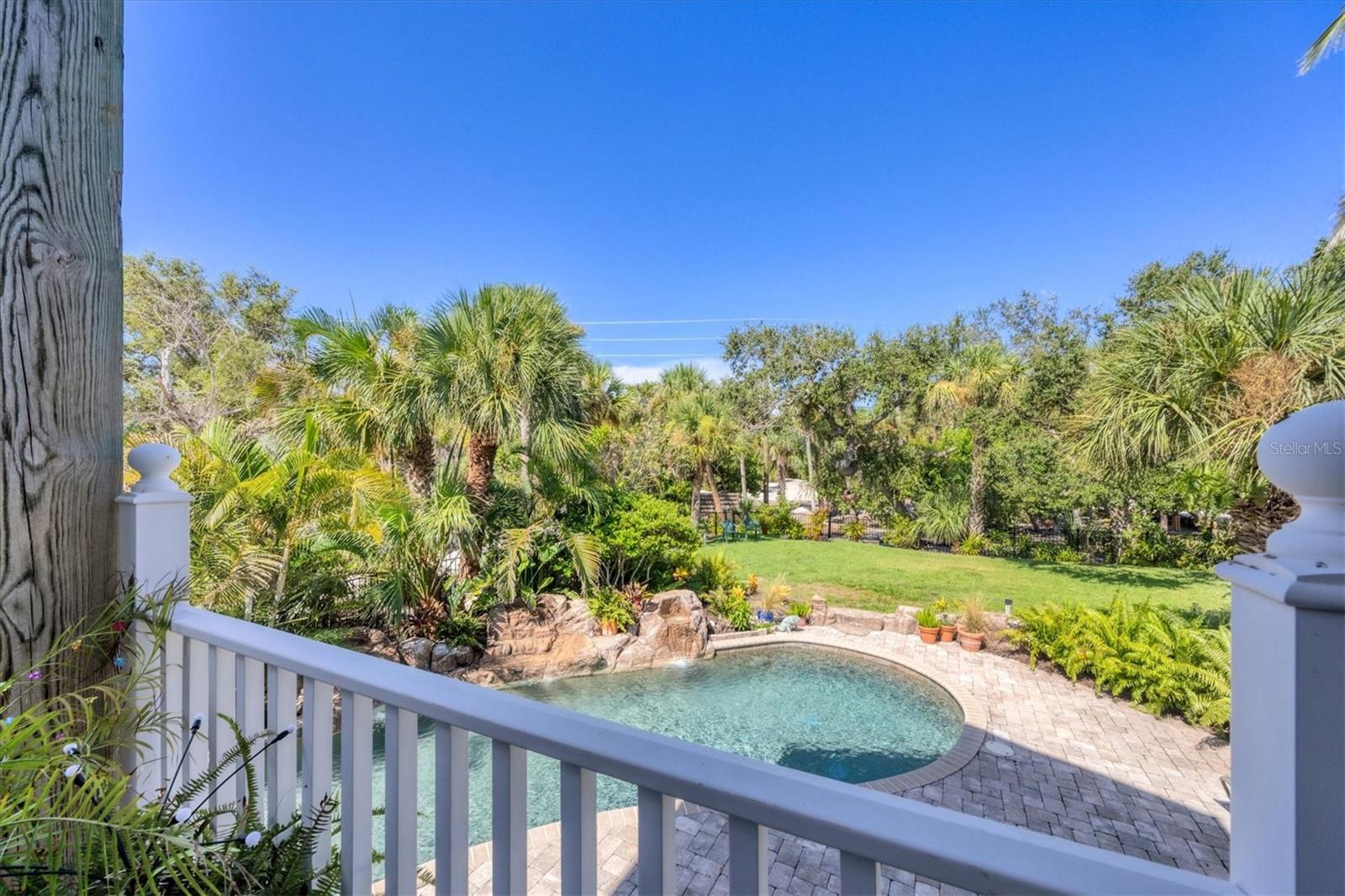 D6143418 Property Photo