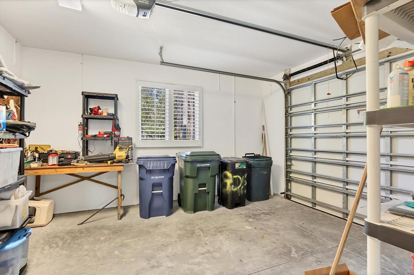 D6143418 Property Photo