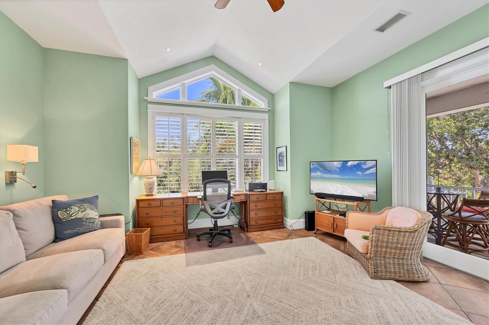 D6143418 Property Photo