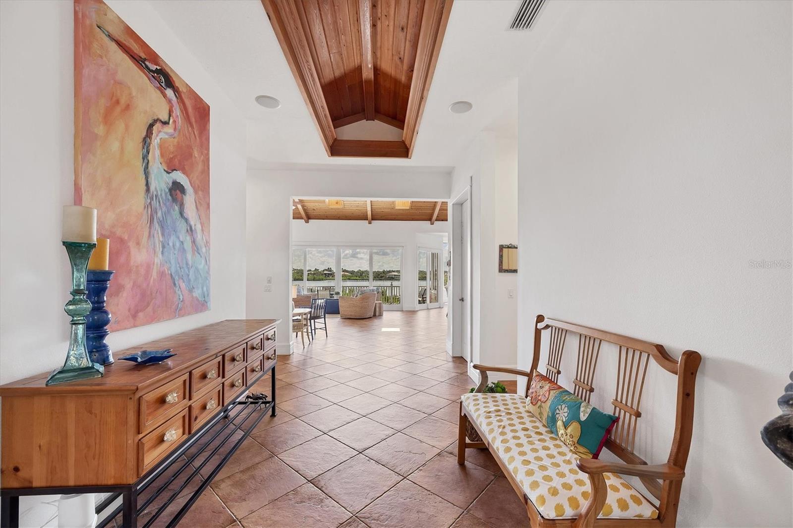 D6143418 Property Photo