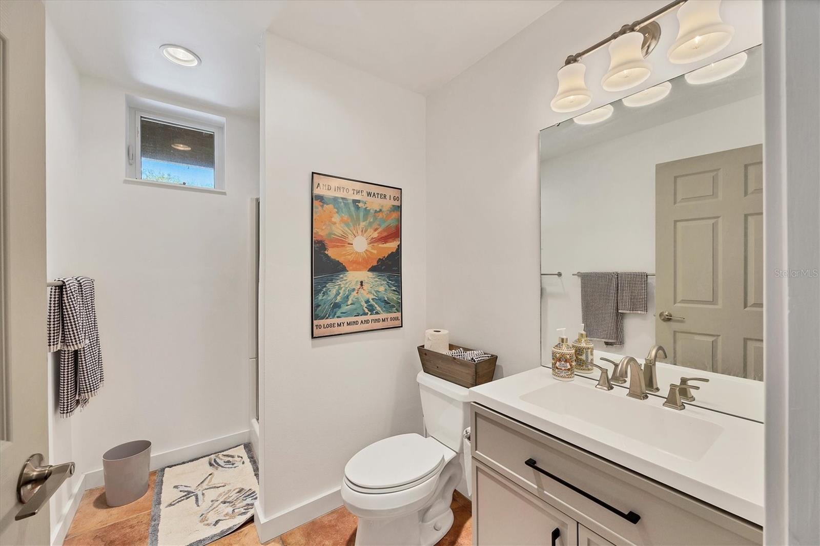 D6143418 Property Photo