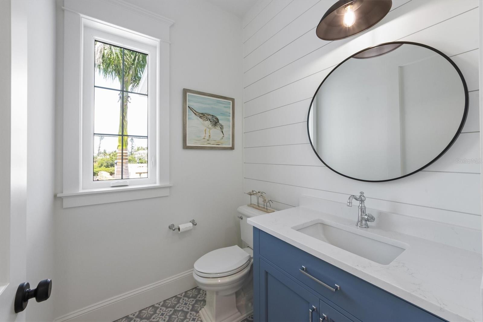 A4661964 Property Photo