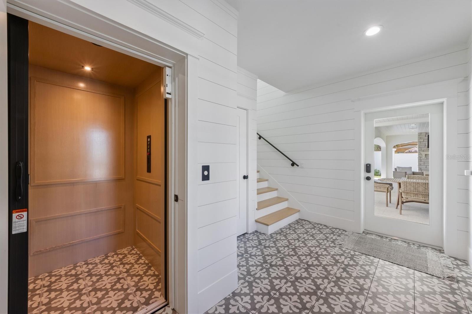 A4661964 Property Photo