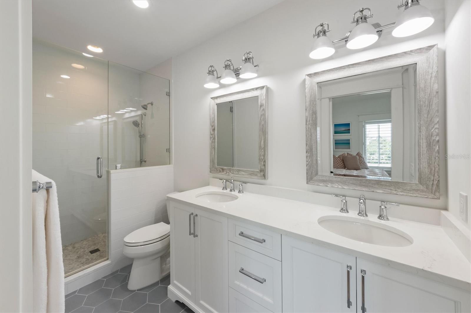 A4661964 Property Photo