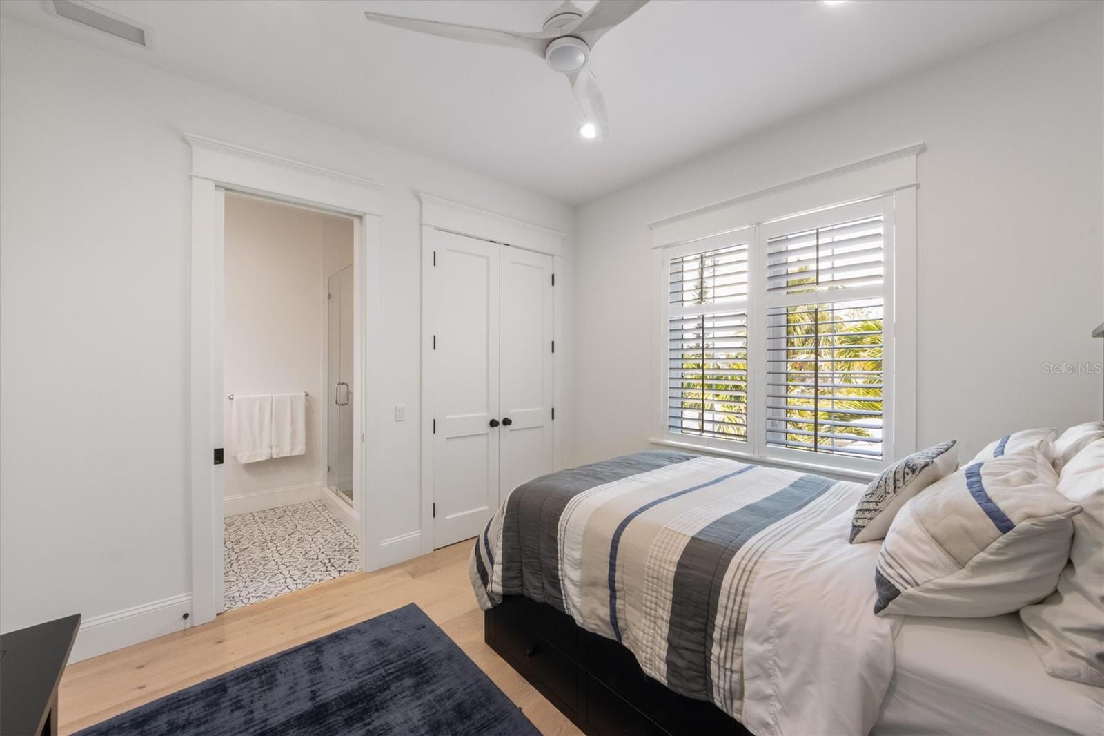 A4661964 Property Photo