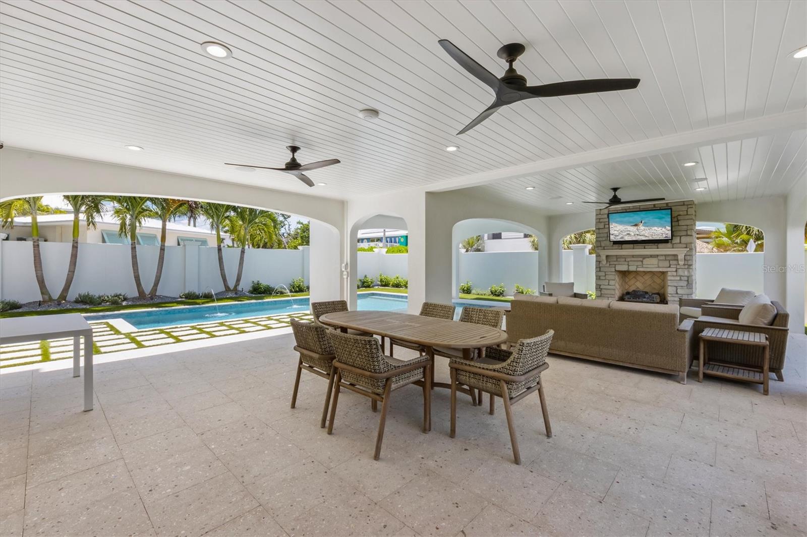 A4661964 Property Photo