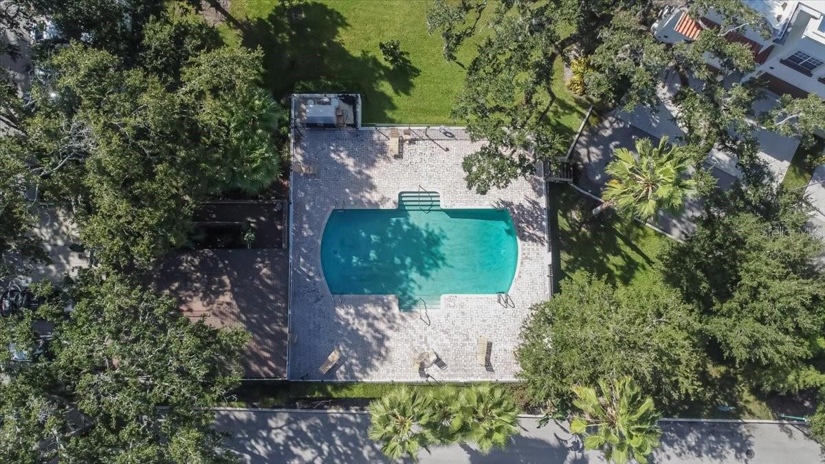 8632 MIRAMAR TERRACE CIR, TEMPLE TERRACE, FL, 33637