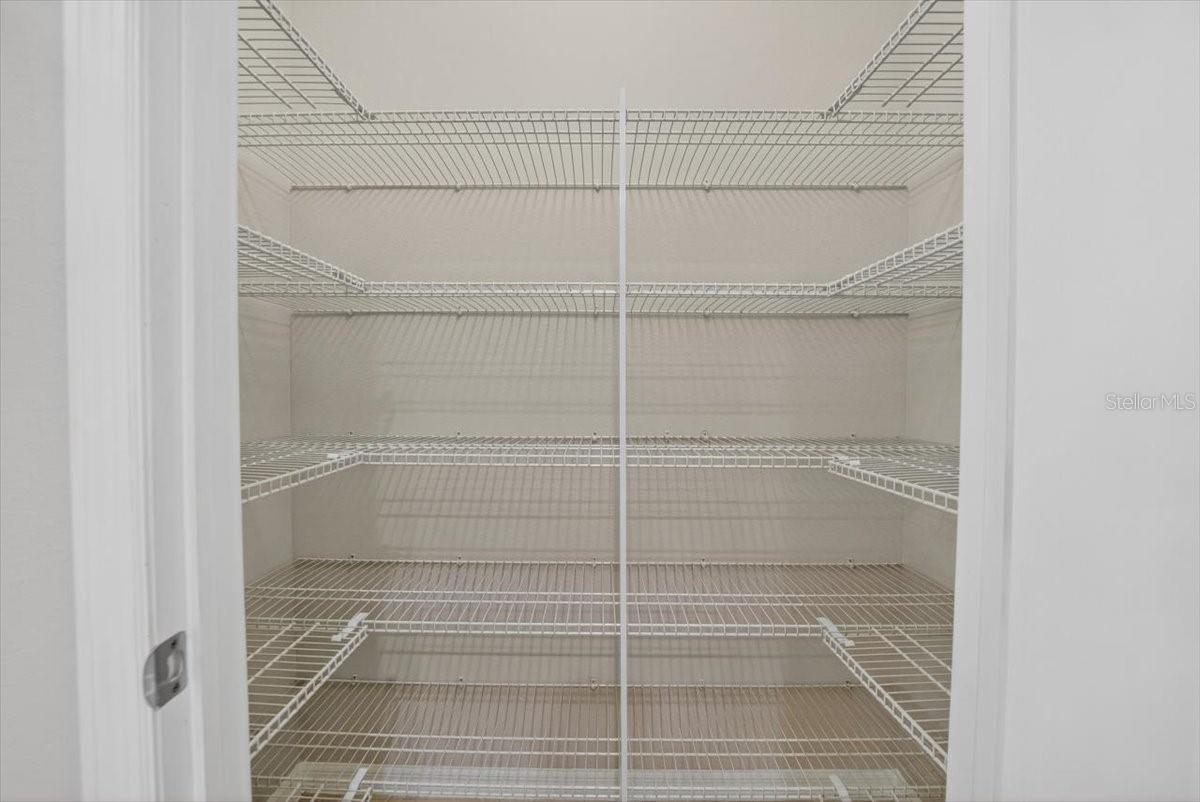 8632 MIRAMAR TERRACE CIR, TEMPLE TERRACE, FL, 33637