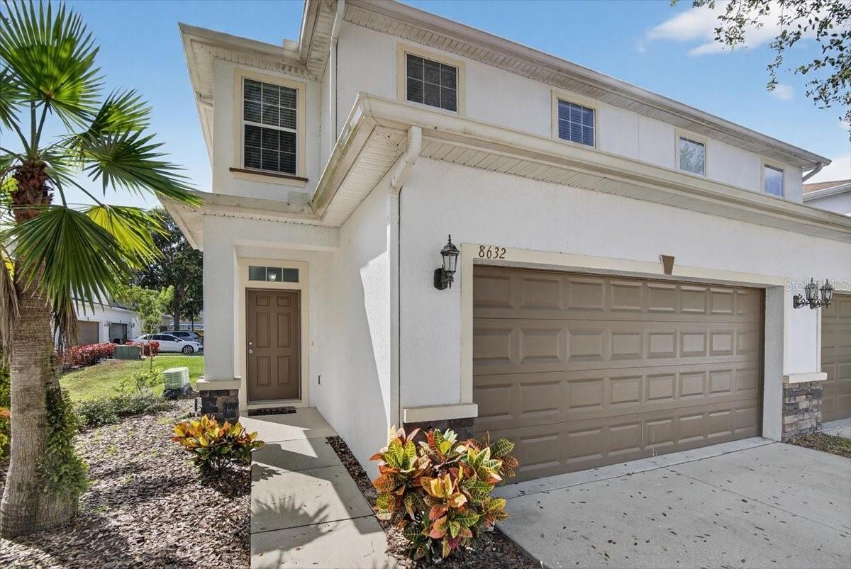 8632 MIRAMAR TERRACE CIR, TEMPLE TERRACE, FL, 33637