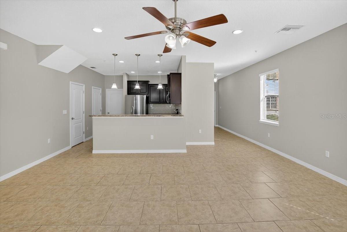 8632 MIRAMAR TERRACE CIR, TEMPLE TERRACE, FL, 33637