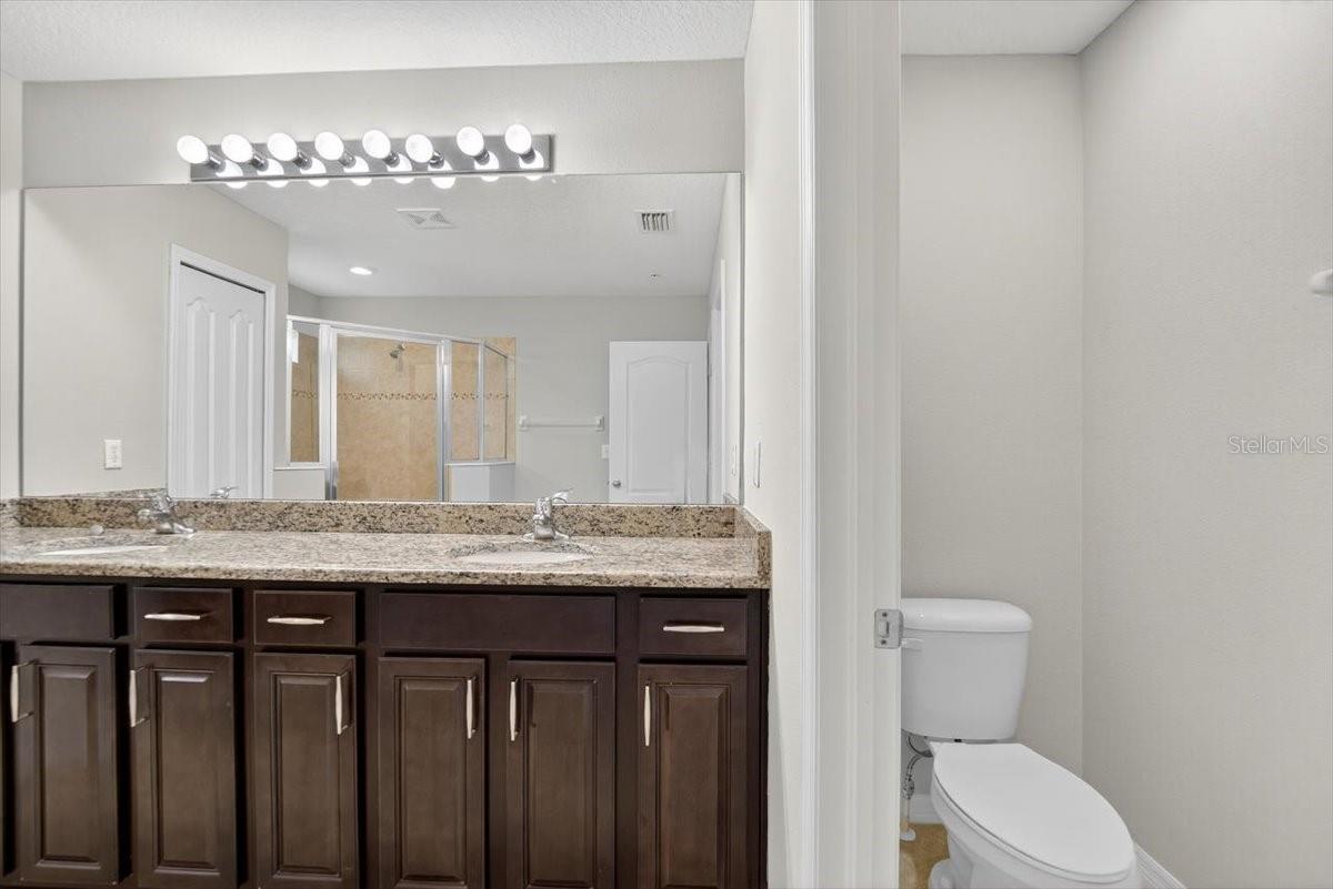 8632 MIRAMAR TERRACE CIR, TEMPLE TERRACE, FL, 33637