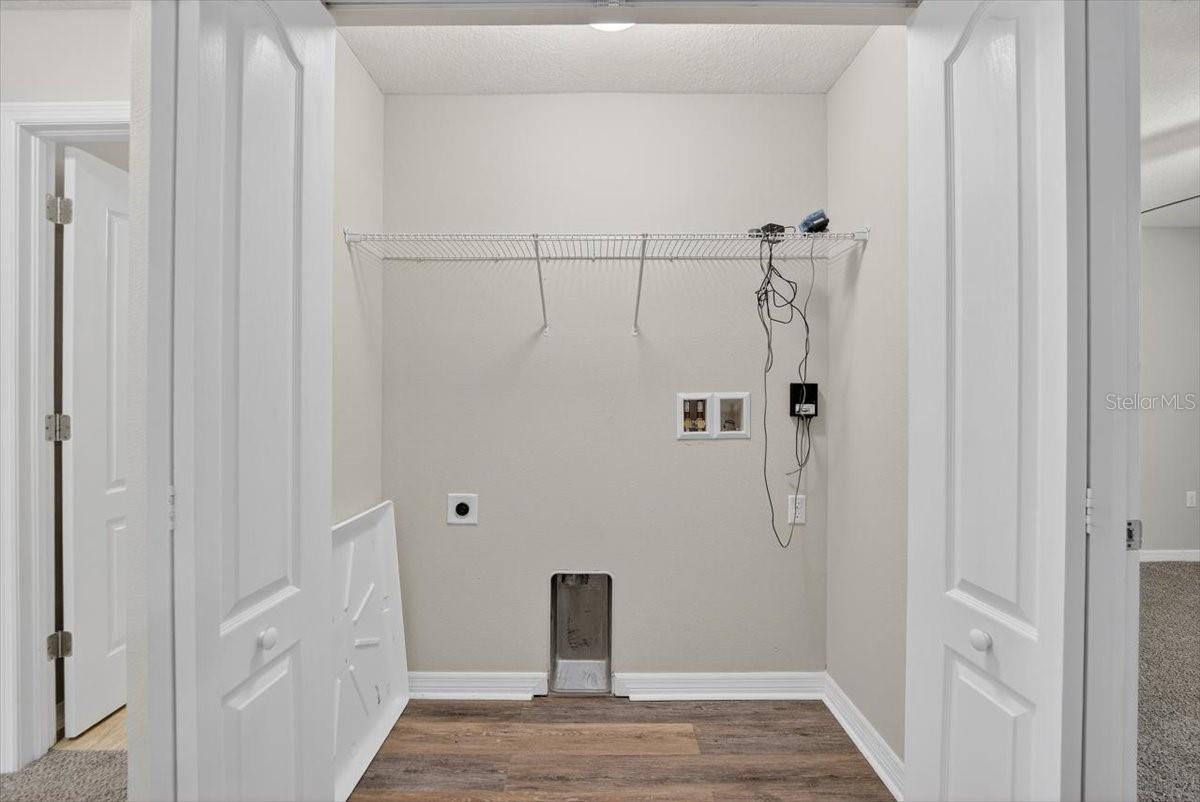 8632 MIRAMAR TERRACE CIR, TEMPLE TERRACE, FL, 33637