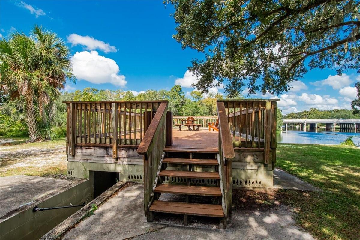 8632 MIRAMAR TERRACE CIR, TEMPLE TERRACE, FL, 33637