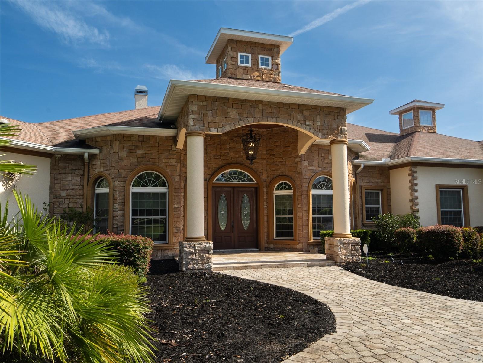 OM707542 Property Photo